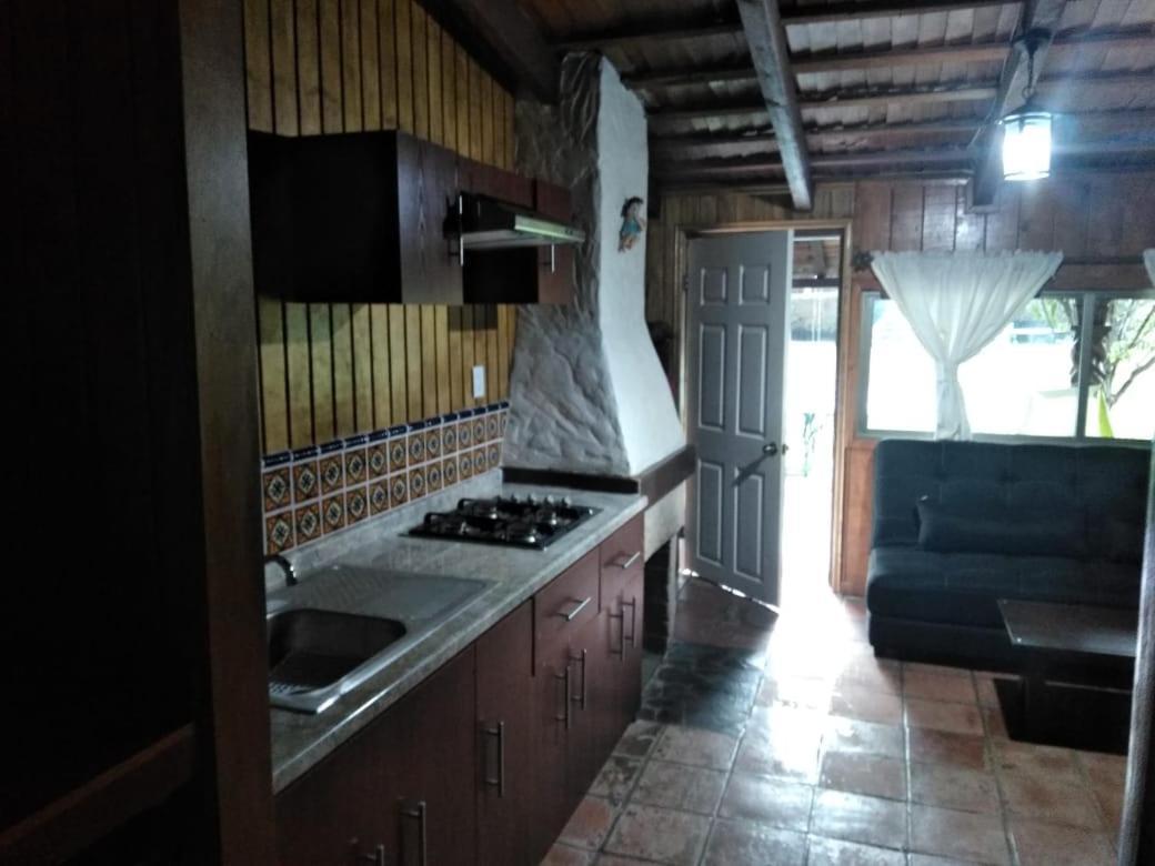Club Tejamaniles Hotel Los Azufres Luaran gambar